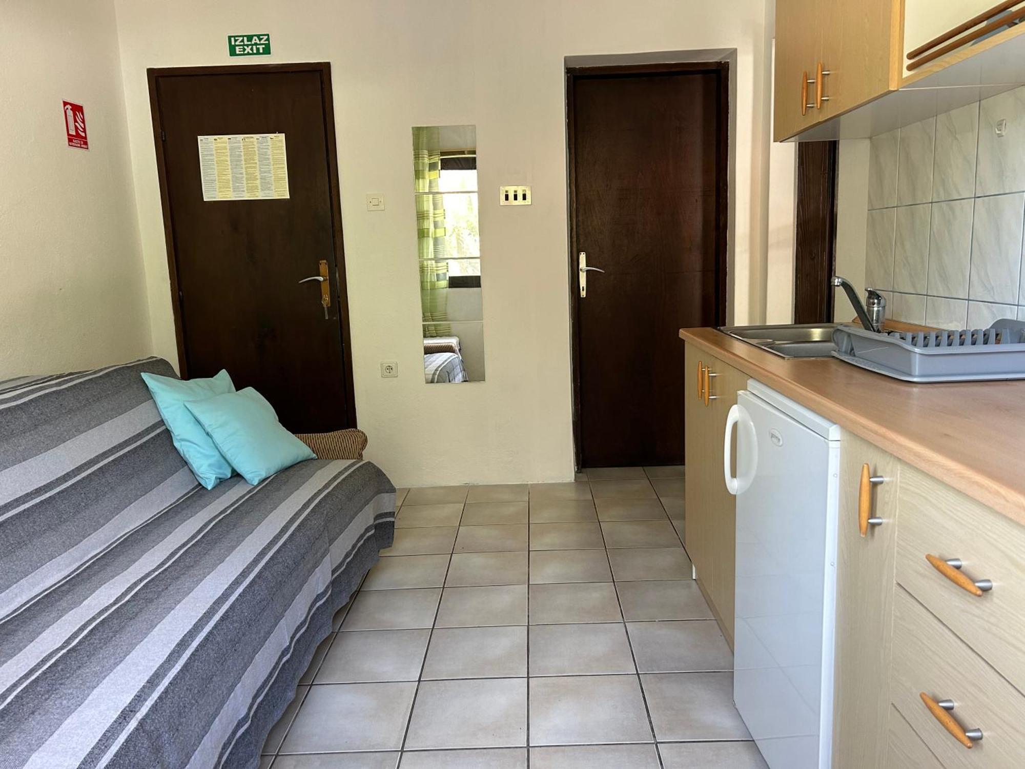 4 Sisters Apartments Gradac  Exterior photo