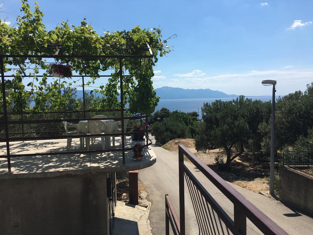 4 Sisters Apartments Gradac  Exterior photo